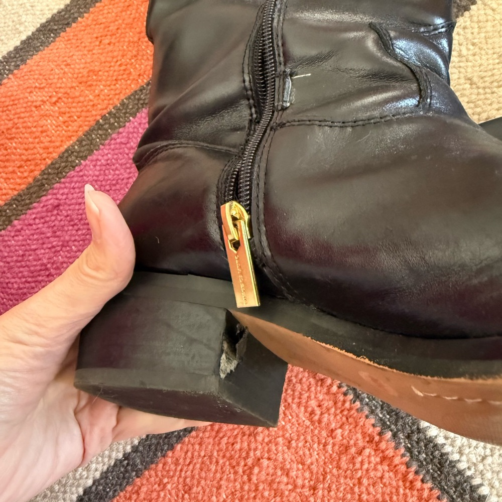 Vince Camuto Extra Wide Calf 10 Black Leather Mid-Calf Low Heel/Flat Boots - Picture 3 of 10